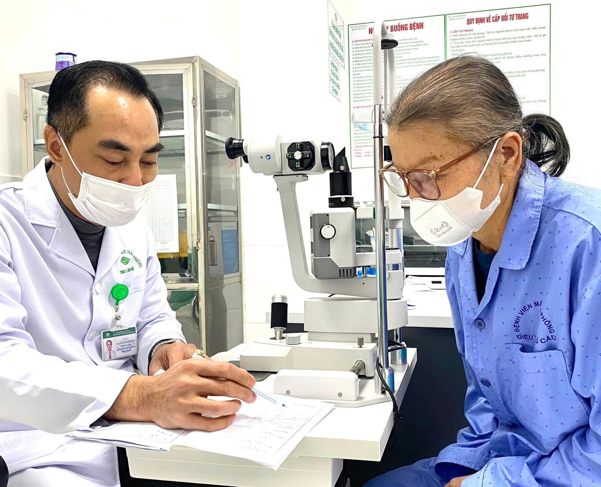 Thay thủy tinh thể - mở lại ánh sáng, giữ trọn yêu thương